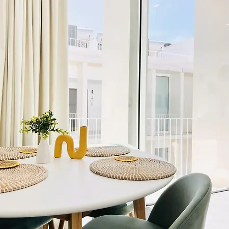 Apartment White House Avenida